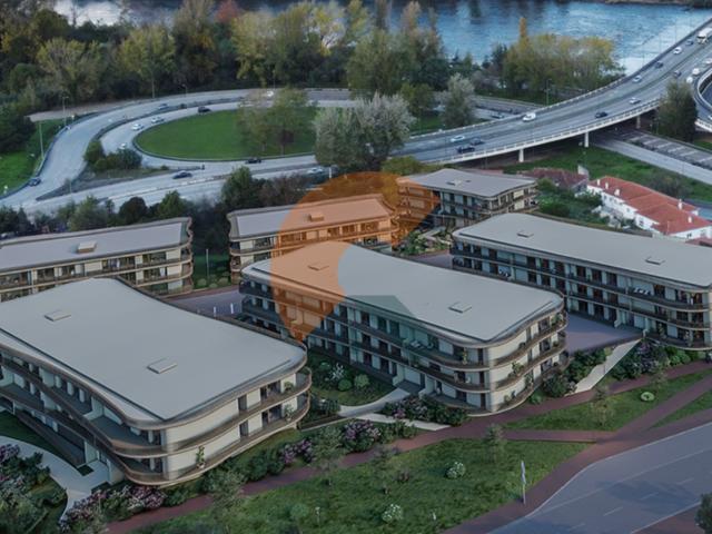 Apartamento em Santa Clara e Castelo Viegas