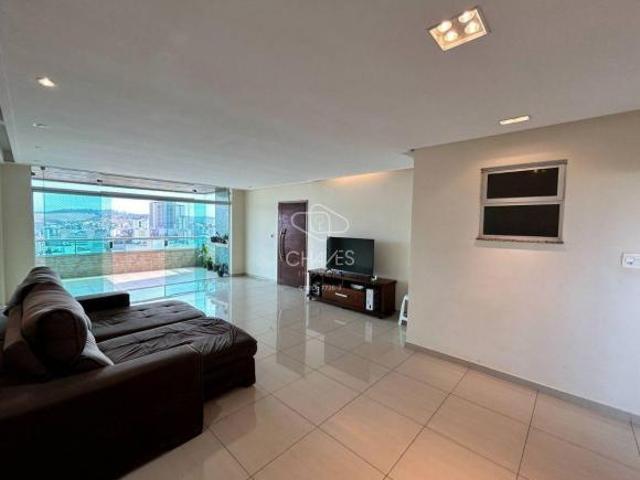Apartamento em Santa Efigenia, Conselheiro Lafaiete/MG