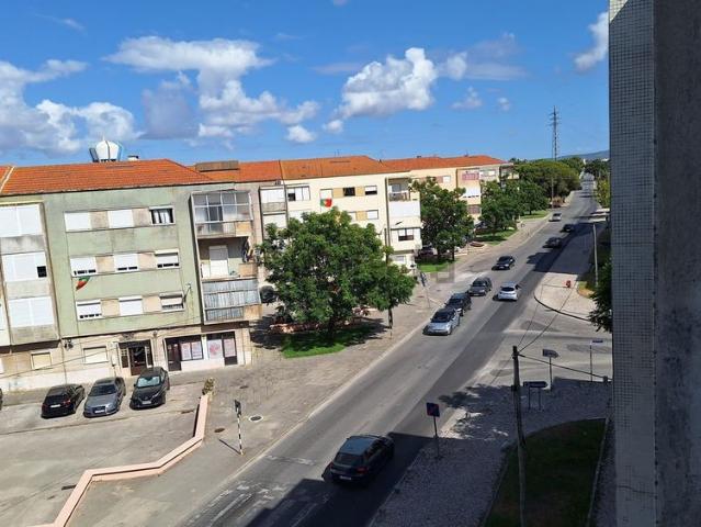 Apartamento em Santo António da Charneca