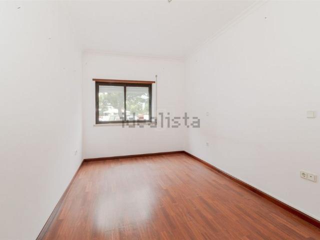Apartamento em Santo António da Charneca