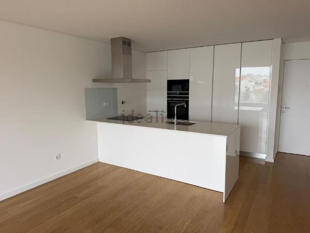 Apartamento em Salgueiros, Canidelo