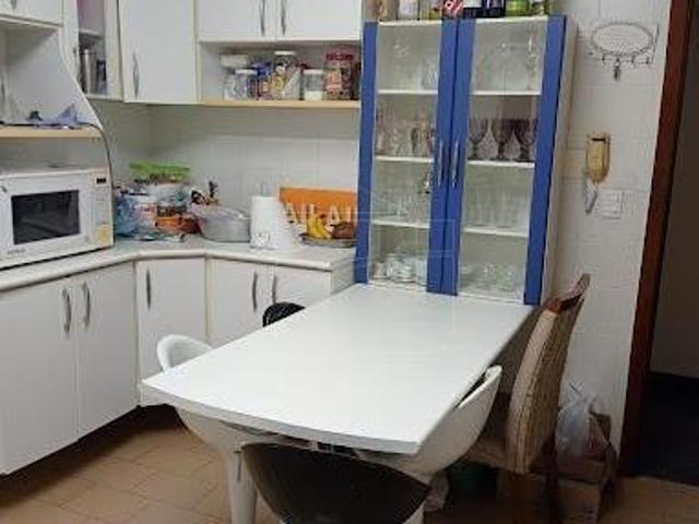 Apartamento em Serra Azul Edifício Residencial Marília, SP por R$ 300.000