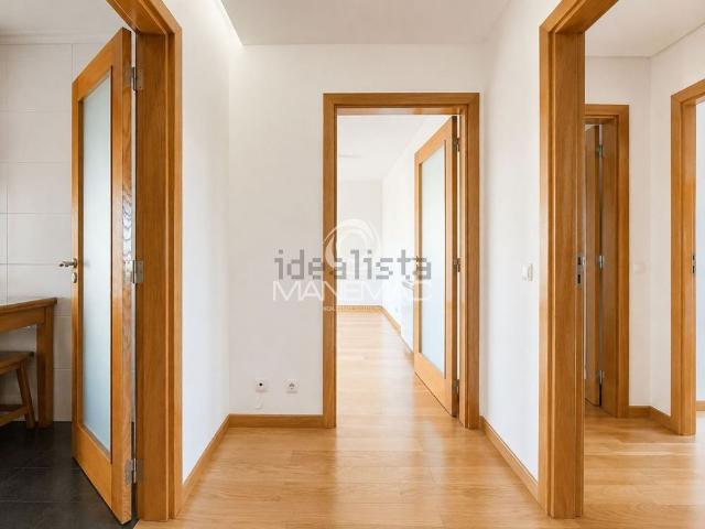Apartamento em Soares dos Reis Rasa de Cima, Mafamude