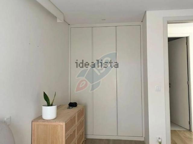 Apartamento em Soares dos Reis Rasa de Cima, Mafamude
