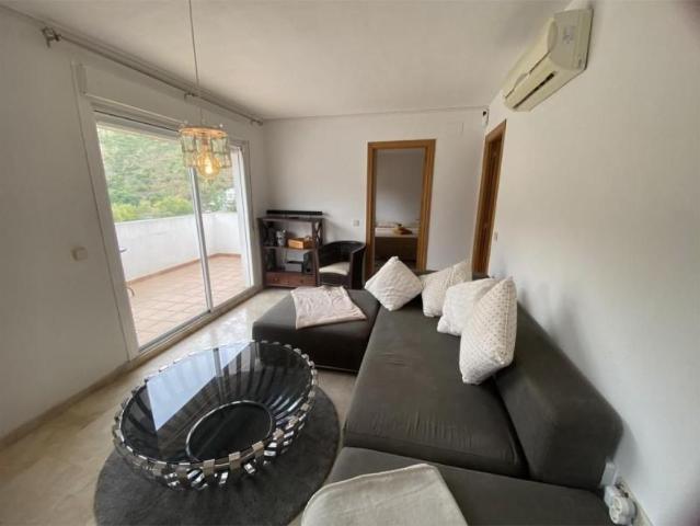 Apartamento en venta Benahavís