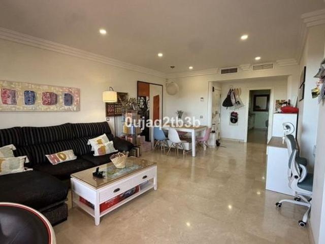 Apartamento en venta Benahavís