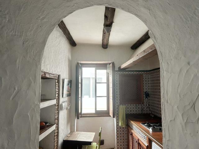 Apartamento en venta en Tarifa, Tarifa Ciudad. Se vende apartamento con encanto en el Casco Antiguo de Tarifa. Apartamentos.