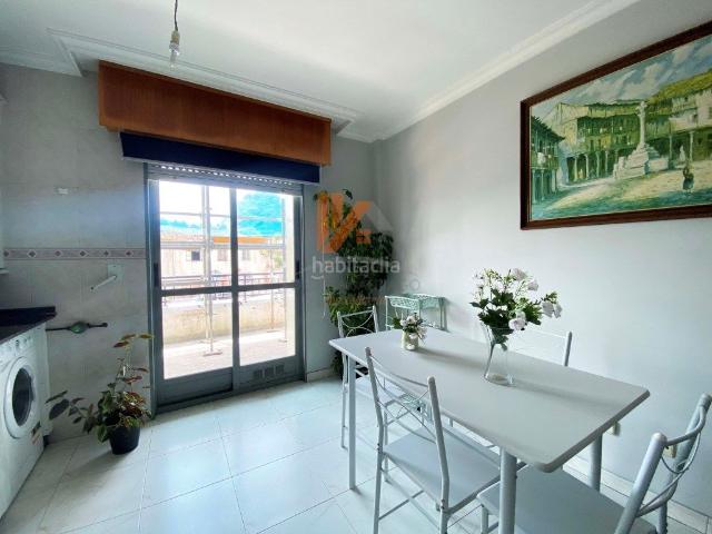 Apartamento en venta en Teo. SE VENDE APARTAMENTO CON TERRAZA, GARAJE Y TRASTERO EN CACHEIRAS, A UN PASO DE SANTIAGO. Apartamentos.