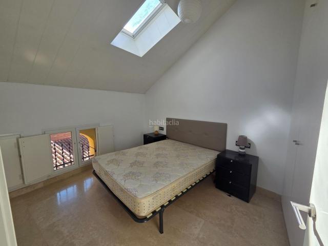 Apartamento en venta en Teruel, Centro. Encantador apartamento en edificio modernista a 1 minuto de la Plaza del Torico. Apartamentos.
