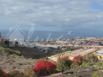 Apartamento en venta en Roque del Conde, Tenerife