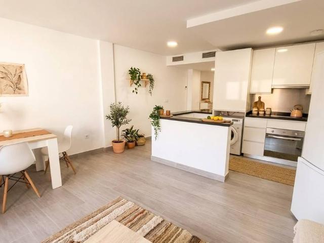 Apartamento en Venta en Torre de Benagalbón