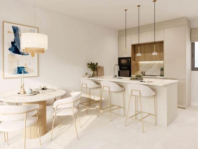 Apartamento en venta en Torre del Mar, Málaga Costa del Sol