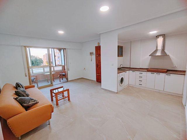 Apartamento en venta en Torrevieja, Alicante Costa Blanca