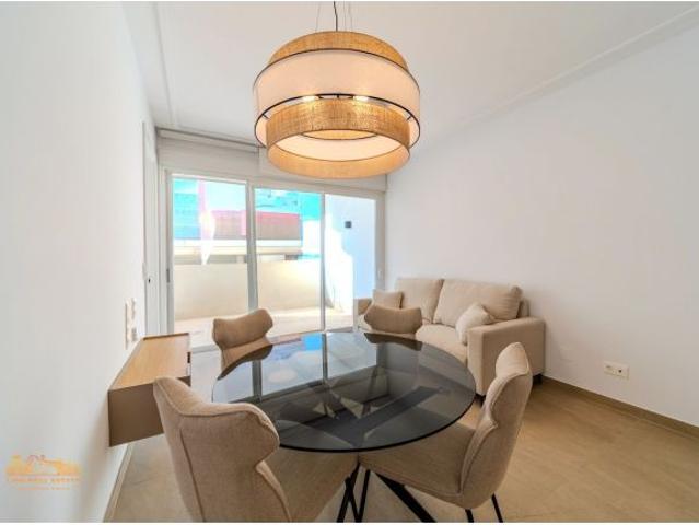 Apartamento en Venta en Torrevieja, Alicante