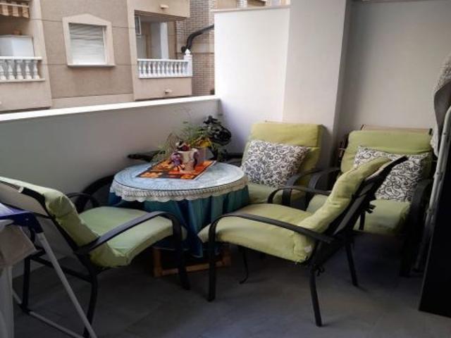 Apartamento en Venta en Torrevieja, Alicante