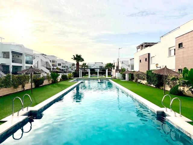Apartamento en venta en Torrevieja Alicante