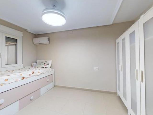 Apartamento en Venta en Torrevieja, Alicante