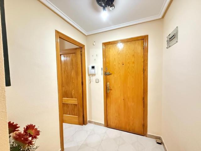 Apartamento en venta en Torrevieja 101m² Torrevieja