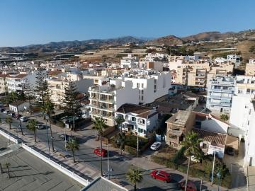 Apartamento en venta en Torrox Costa, Málaga Costa del Sol