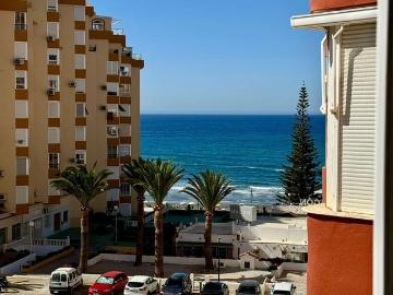 Apartamento en venta en Torrox Costa, Málaga Costa del Sol