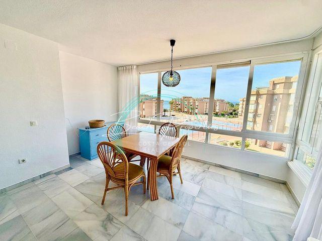 Apartamento en venta en Torrox Costa, Málaga Costa del Sol