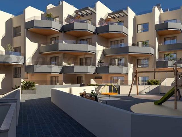 Apartamento en venta en Torrox Costa, Málaga Costa del Sol