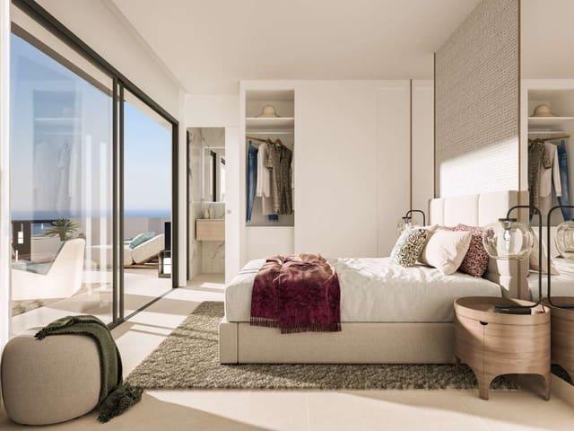 Apartamento en venta en Torrox Costa, Málaga Costa del Sol