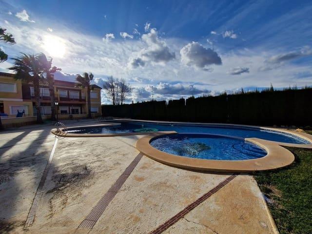Apartamento en venta en Ubeda, Alicante
