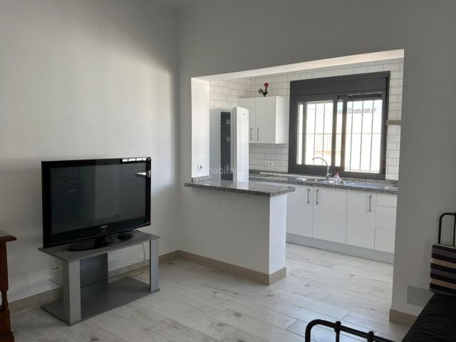 Apartamento en venta en Utrera, Torre Cruz Los Molinos. PISO REFORMADO EN PRIMERA PLANTA. Apartamentos.