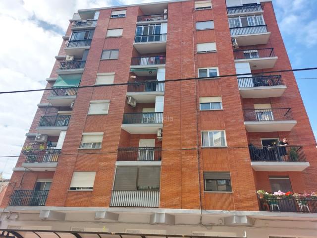 Apartamento en venta en Valencia, Barrio Benicalap. Apartamentos.