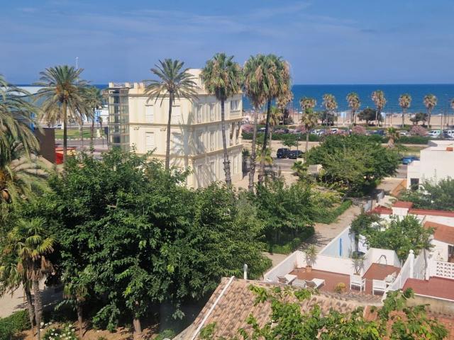 Apartamento en venta en Valencia, Malva Rosa. VENTA Playa de la Malvarrosa, València. Apartamentos.