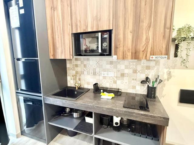 Apartamento en venta en Valencia, Sant Antoni. Apartamento con Licencia Turística en zona La Saïdia Sant Antoni de Valencia. Apartamentos.