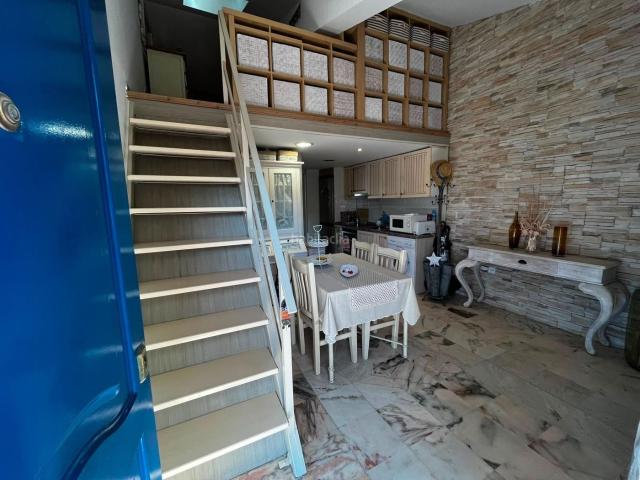 Apartamento en venta en Valencina de la Concepción. Apartamento Valencina de la Concepción Urb.Las Brisas. Apartamentos Valencina de la.