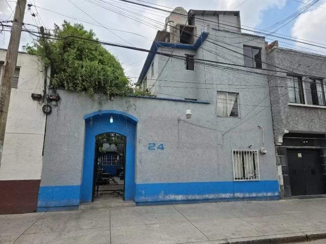 Apartamento en Venta en Venustiano Carranza, CDMX, 2 Recámaras, Accesibilidad Preferencial