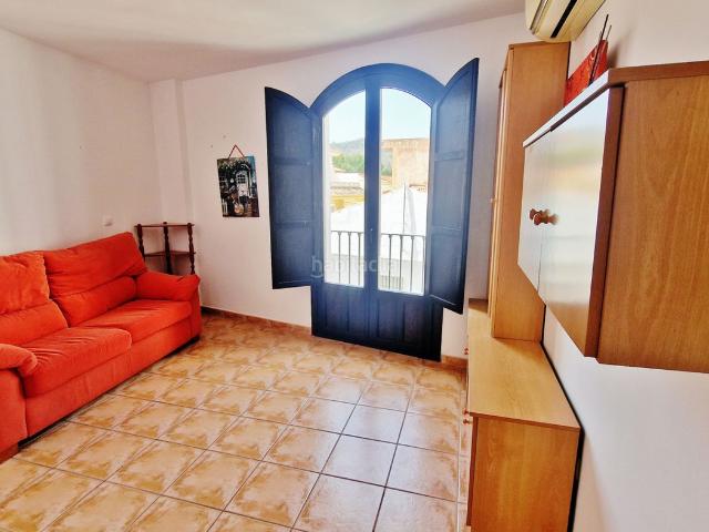 Apartamento en venta en Vélez de Benaudalla. Apartamento luminoso con piscina y zonas comunes en Las Terrazas del Jardín Nazarí. Apartamentos Vélez de.