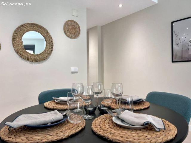 Apartamento en Venta en Velez Malaga, Málaga