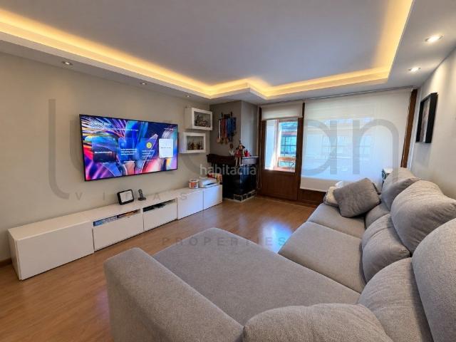 Apartamento en venta en Vielha e Mijaran, Vielha. Moderno apartamento de 3 habitaciones con terraza en el centro de Vielha. Apartamentos Vielha e.