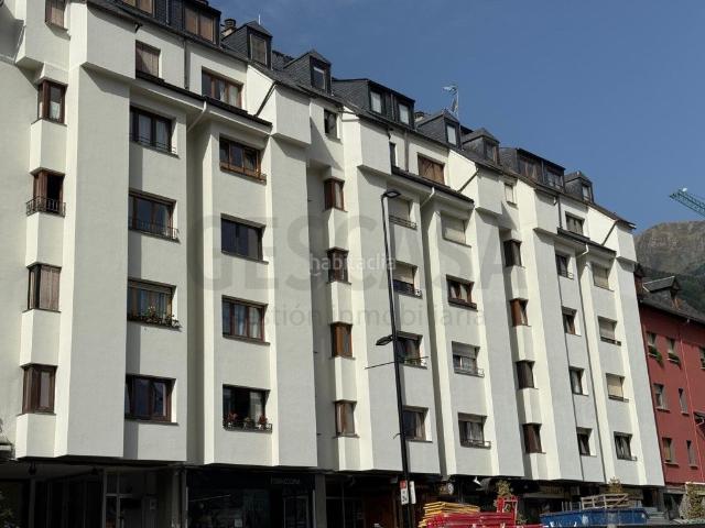 Apartamento en venta en Vielha e Mijaran, Vielha. PISO A REFORMAR EN VIELHA. Apartamentos Vielha e.