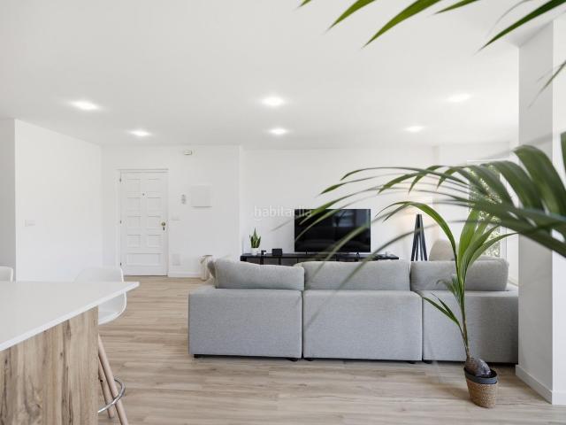Apartamento en venta en Vigo, Casco Vello. Si no te lo compras tú, probablemente acabe comprándomelo yo. Apartamentos.