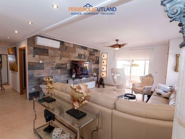 Apartamento en venta en Villamartin, Alicante Costa Blanca