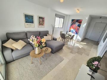 Apartamento en venta en Villamartin, Alicante Costa Blanca