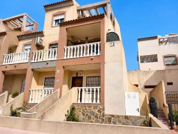 Apartamento en venta en Villamartin, Alicante Costa Blanca