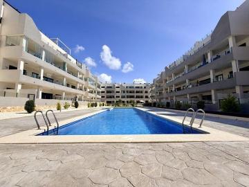 Apartamento en venta en Villamartin, Alicante Costa Blanca