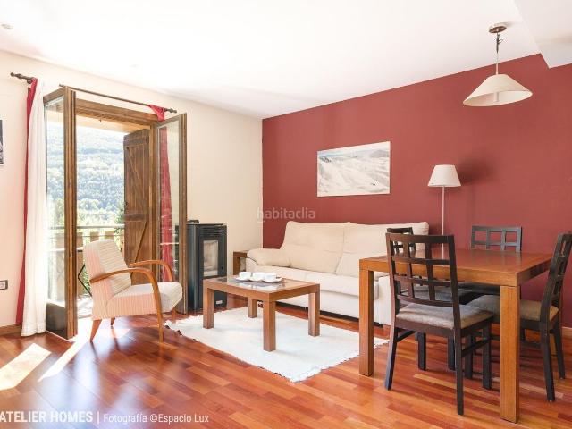 Apartamento en venta en Villanúa. Apartamento en Villanúa en el Complejo Residencial Rocanevada. Apartamentos.