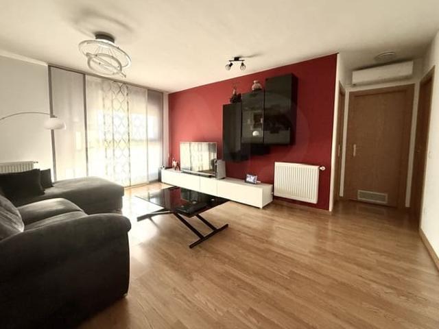 Apartamento en venta en Villalbilla, Madrid