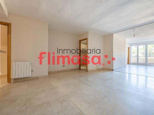 Apartamento en venta en Villaviciosa de Odón, El Bosque. Piso de 3 dormitorios en Bosque Golf. Apartamentos Villaviciosa de.
