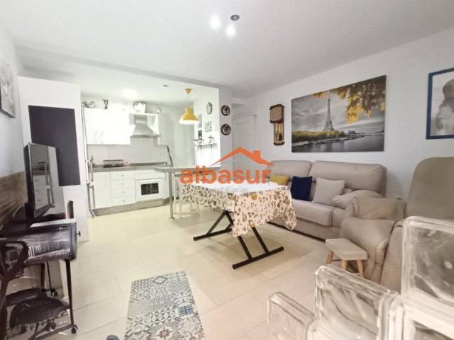 Apartamento en Venta en Viñuela Rescatado