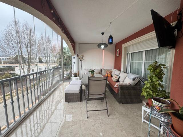 Apartamento en venta en Xàbia, Montañar El Arenal. Apartamento con terraza en Jávea. Apartamentos.