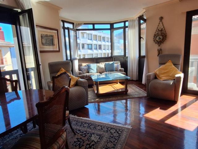 Apartamento en venta en Zarautz. Apartamento en pleno cento de Zarautz. Apartamentos.