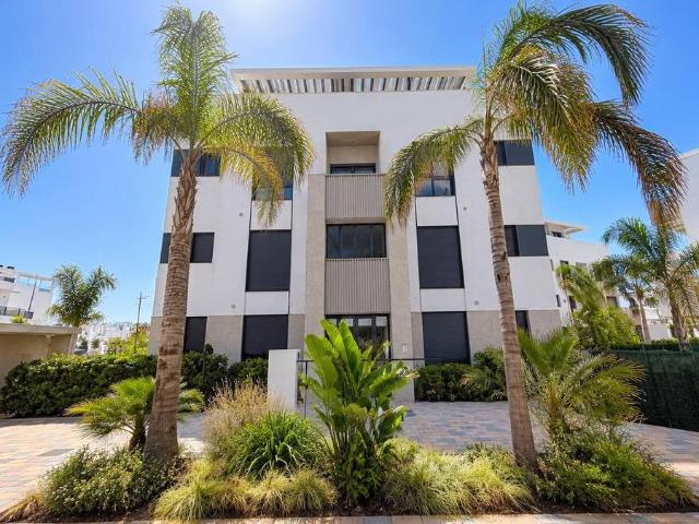 Apartamento en Venta en Zeniamar Horizonte La Campana